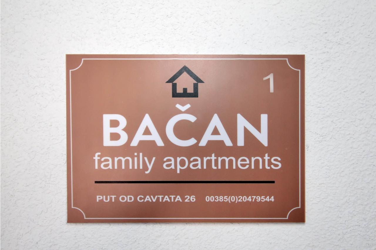 קאבטאט Bacan Family Apartments מראה חיצוני תמונה